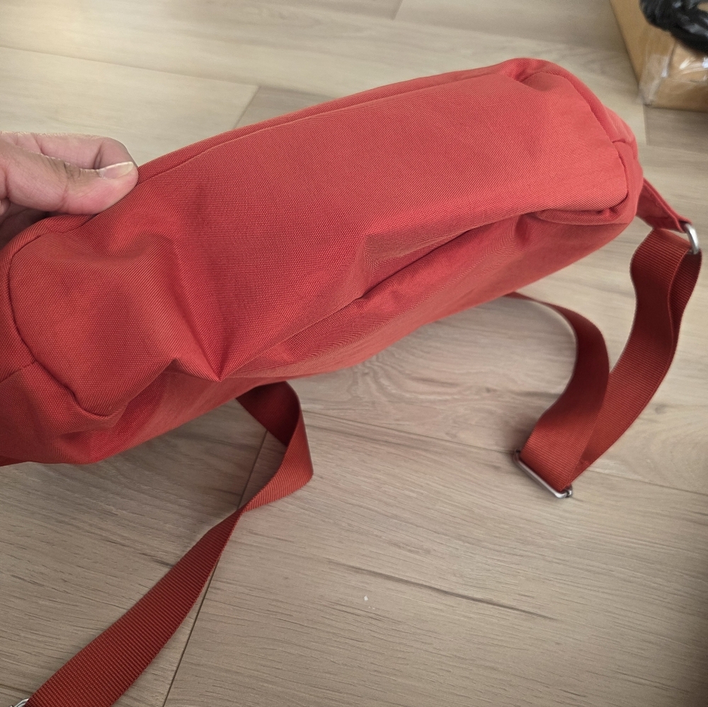 Baggallini Backpack - image 6